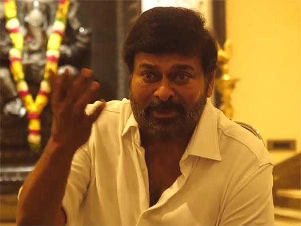 Megastar Chiranjeevi chitchat with media people hot discussion in TFI