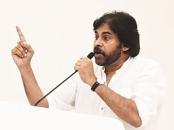 Pawan Kalyan Poking BJP In Telangana!