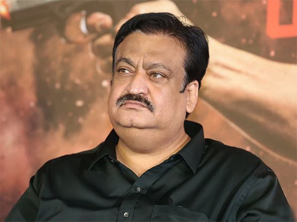 Back To Back Flops For Suniel Narang