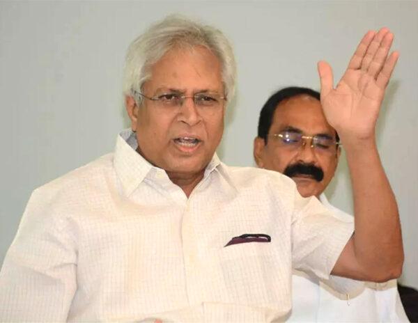 Undavalli: A Hypocrite In Disguise!