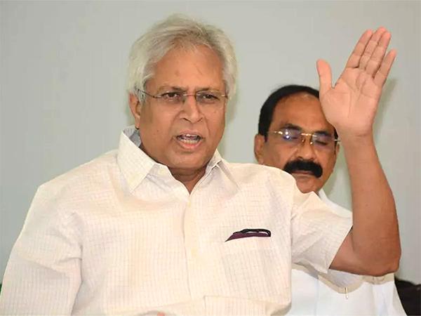 Undavalli: A Hypocrite In Disguise!