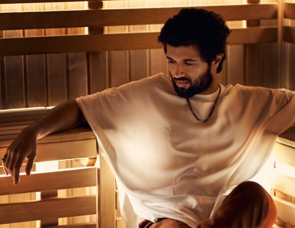 Despite Bad Phase, Deverakonda Maintains Demand