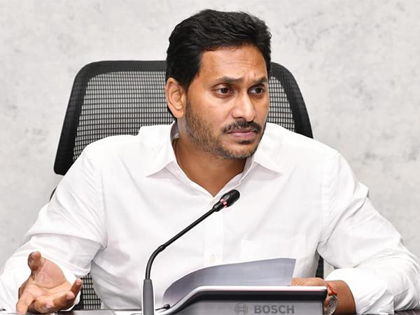 YS-Jagan-Amaravati-Three-Capitals