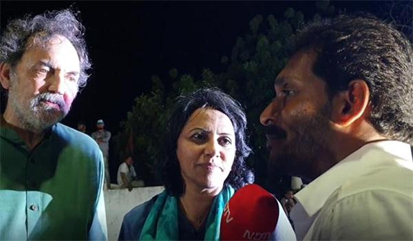Jagan's Old Video: Fans' Attempt Backfires!