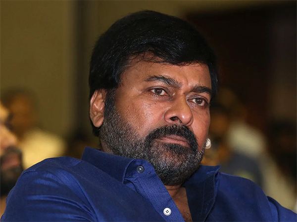 Aamir Khan Learns The Lesson, Time For Chiru Too!