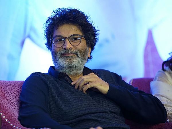trivikram's Directional Debut Movie nuvve nuvve re- release