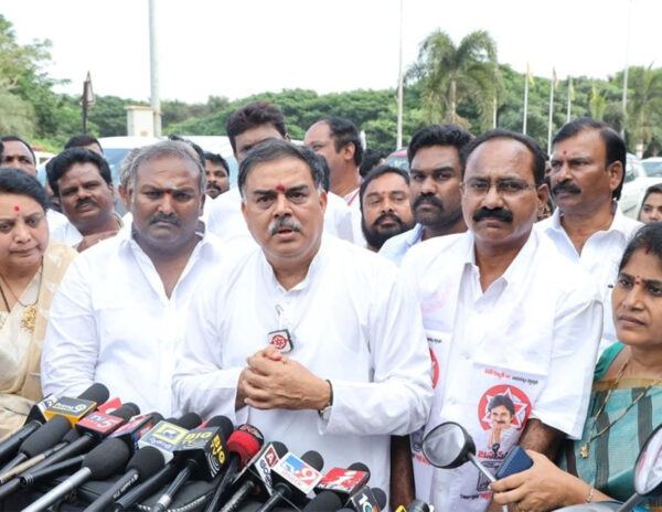 Nadendla Manohar fires on cm ys jagan