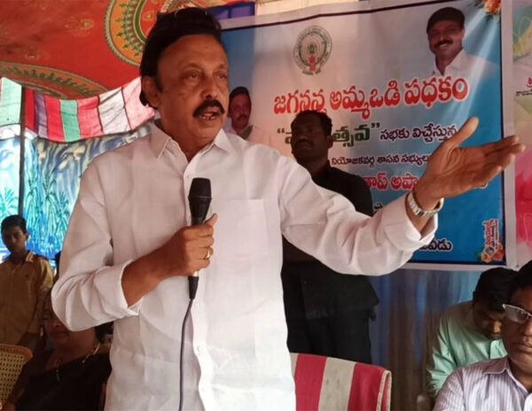 Nuzvid-YSRCP-MLA-Meka-Pratap-Apparao