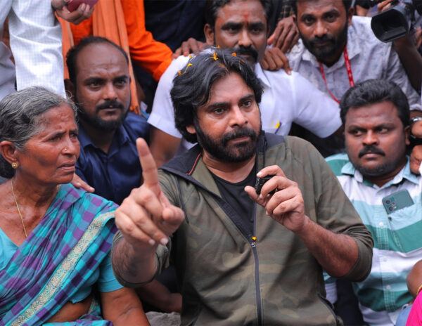 Pawan-Kalyan-Ippatam-Village-Visit