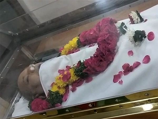 Superstar-Krishna-Final-Rites-To-Be-Held-Tomorrow