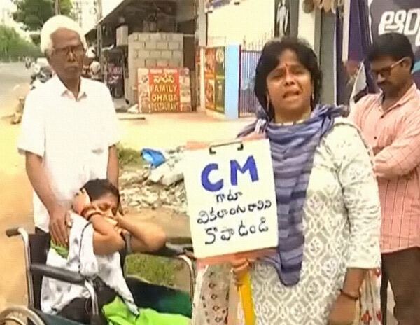 Woman-Suicide-at-YS-Jagan-Camp-Office-