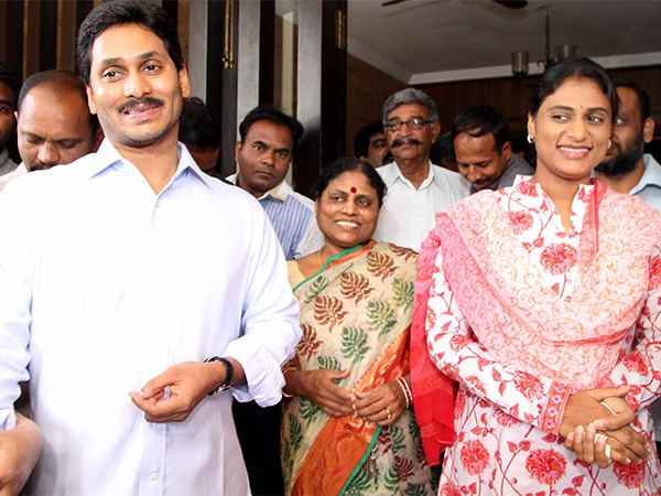 YS-Jagan-YS-Sharmila-Vijayamma-