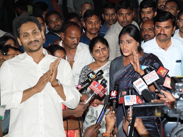 YS-Jagan-YS-Sharmila