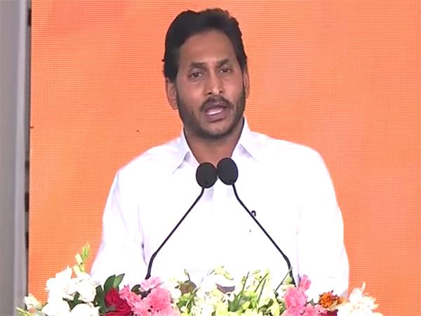 YS Jagan Speech at Modi Public Meeting Vizag