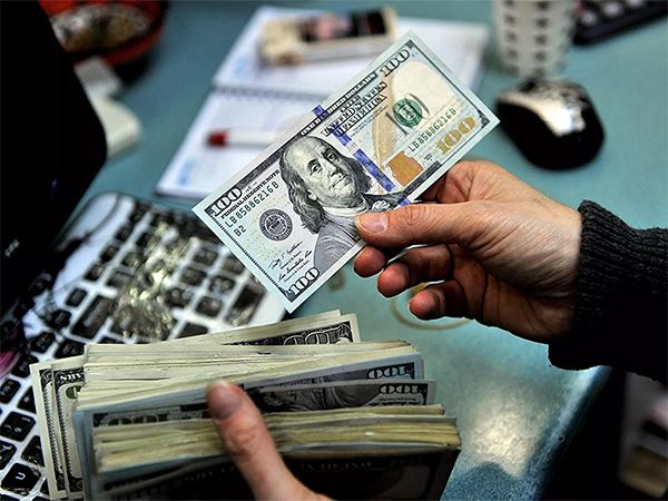 100-Dollar-Billion-Money-Transfers-From-Abroad-In-2022