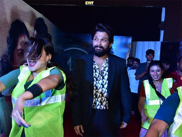 Allu-Arjun-18-pages-Pre-Release