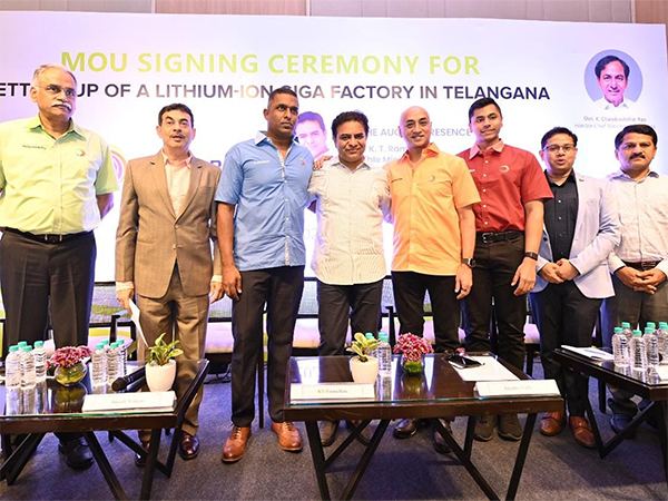 9500 Crore 'Andhra' Investment Goes To Telangana
