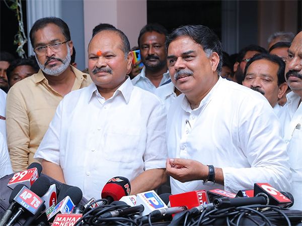 BJP-Kanna-Lakshminarayana-JanaSena-Nadendla-Manohar