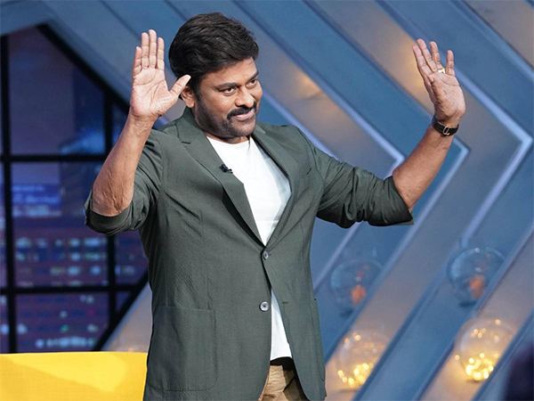 Chiranjeevi-Media-Fans