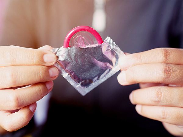 Free-Condoms-France