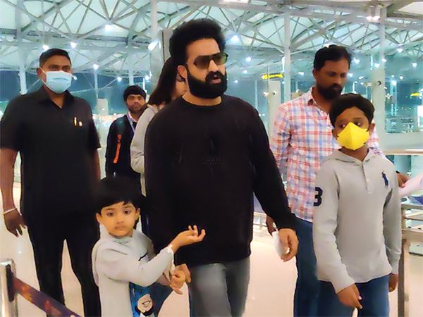 Jr Ntr keeping low profile at foreign Trip