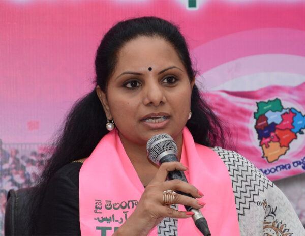 Kalvakuntla Kavitha In Liquor Scam: Actually An Opportunity For KCR?
