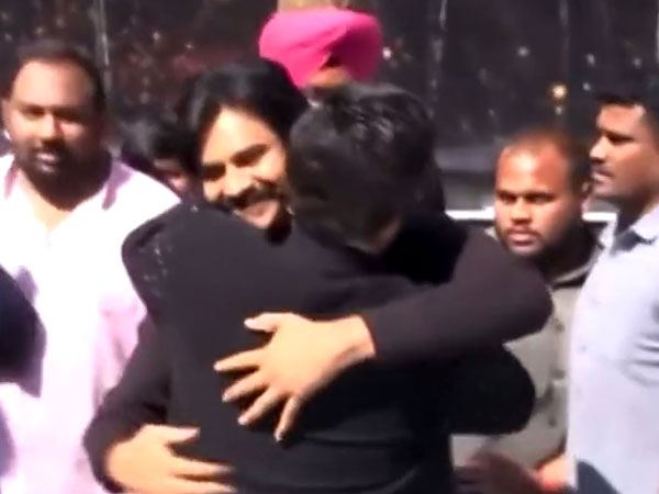 NBK-Unstoppable-With-Pawan-Kalyan-