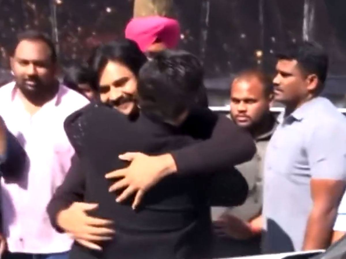 NBK-Unstoppable-With-Pawan-Kalyan