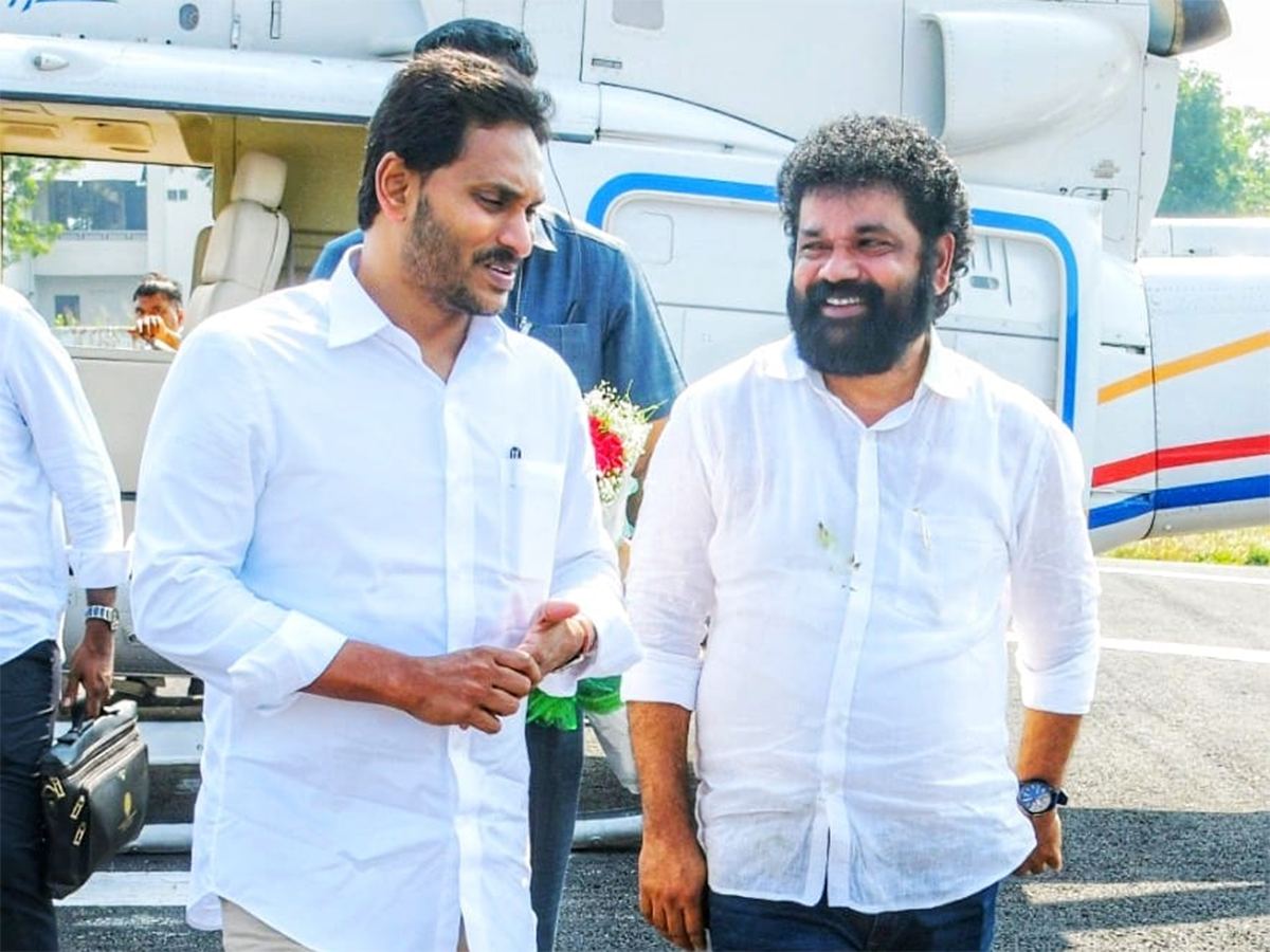 Nandigama-Suresh-Jagan