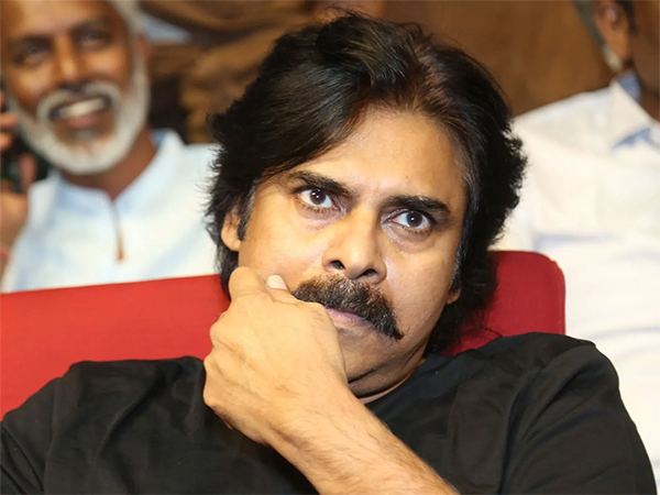 PK Fans Trending Against Pawan Kalyan's Decision