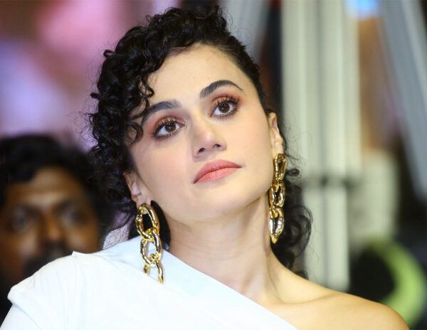 Who's Behind Taapsee Becoming A Disaster Queen?