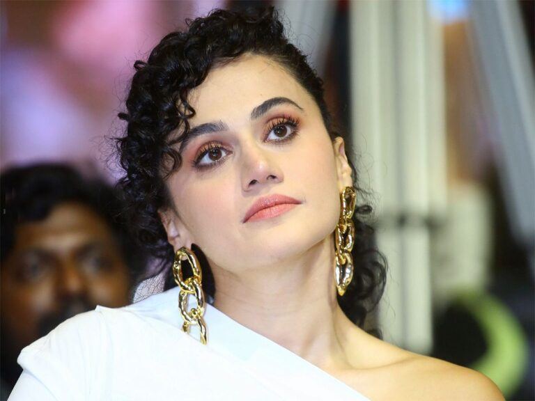 Who's Behind Taapsee Becoming A Disaster Queen?