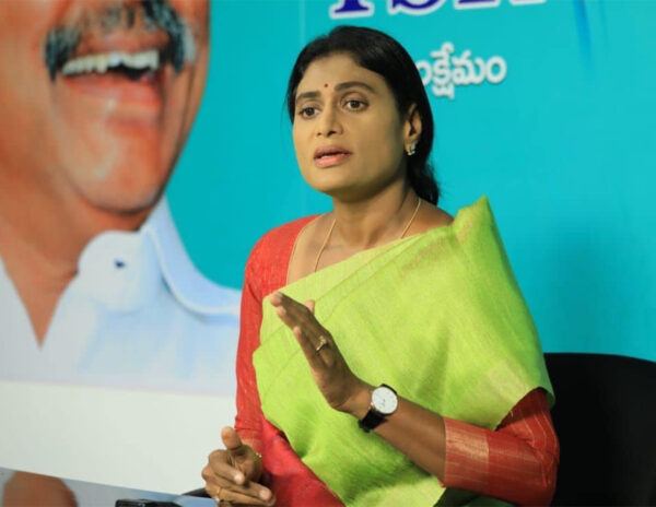 YS-Sharmila-Paleru