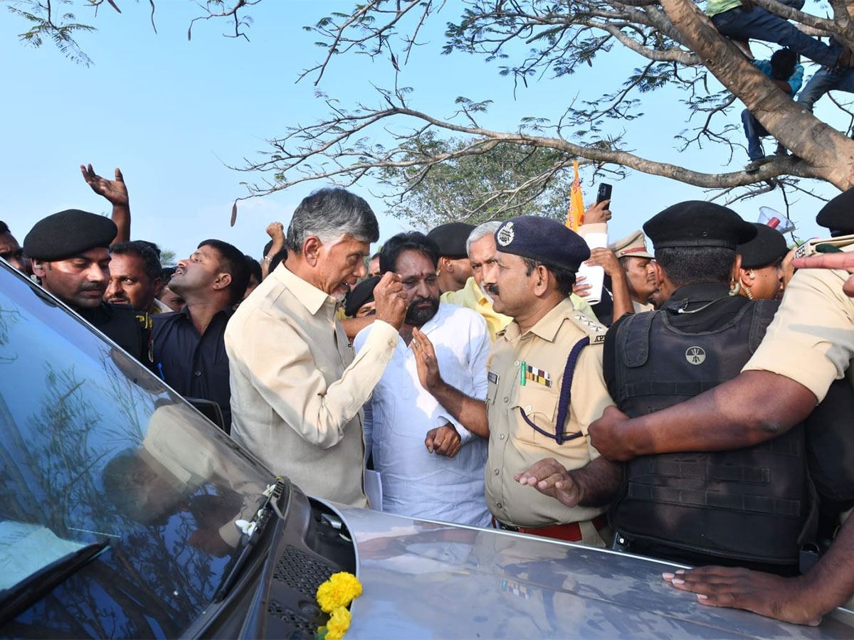 Chandrababu_Naidu_Kuppam_Police_GO