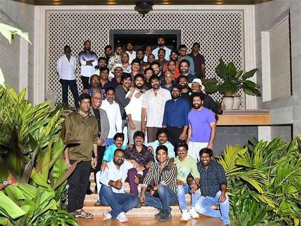 Chiranjeevi_Dinner_Party_Waltair_Veerayya