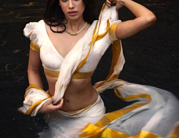 Janhvi Kapoor