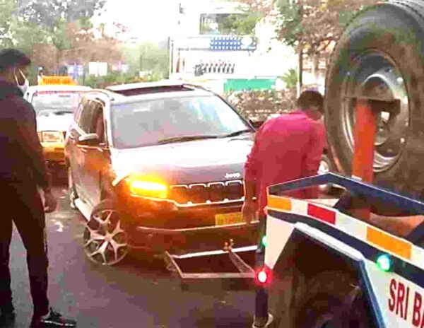 Jubilee Hills Car Accident