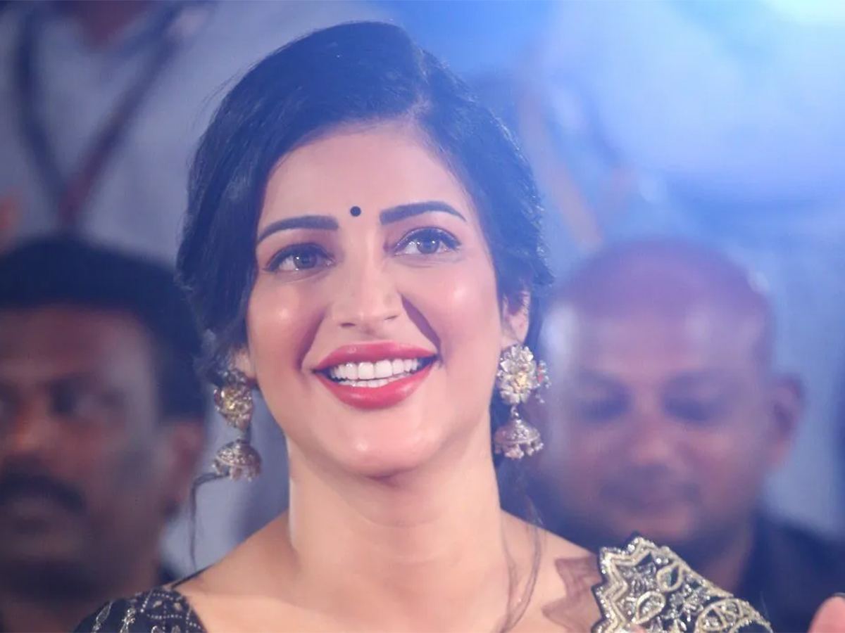 Sankranthi Real Winner Shruti Haasan