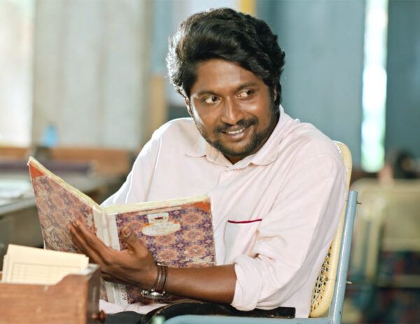 Writer Padmabhushan Trailer