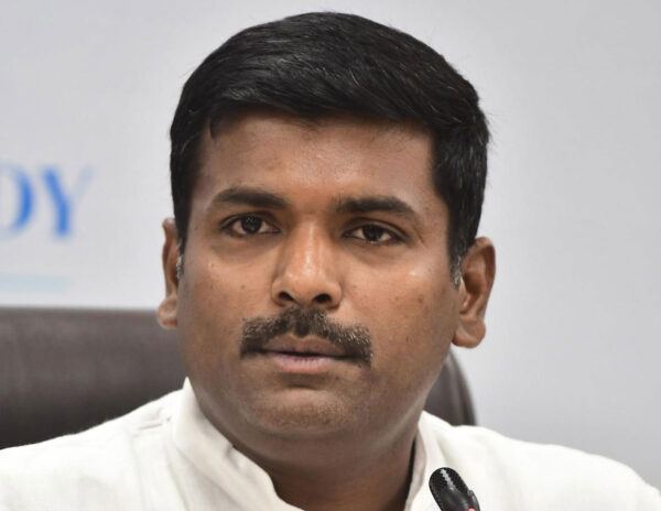 YSRCP_gudivada_amarnath