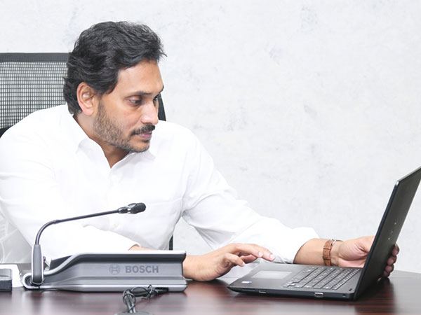 YS_Jagan_Government_Advisors