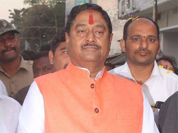 YSRCP_Dharmana-Prasada-Rao