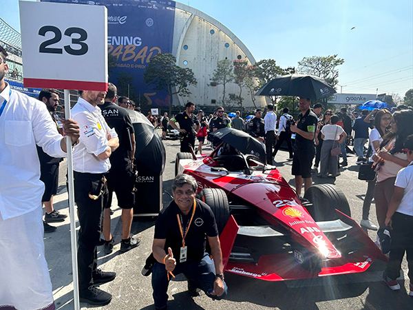 Eprix-In-Hyderabad-India-Looks-At-The-City