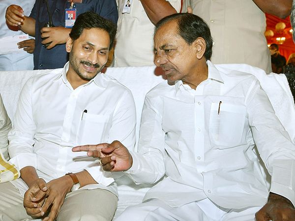 KCR Clearly Working For Jagan In Andhra Pradesh?