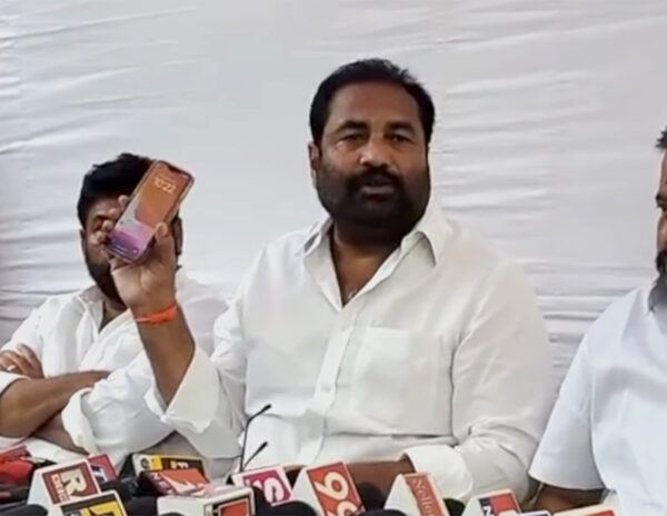Kotamreddy_Sridhar_Reddy_YSRCP_Mobile_Tapping