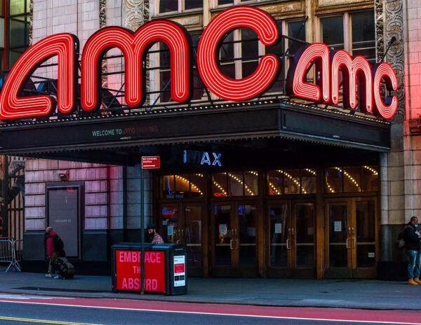 Netizens Thrash No. 1 U.S. Theater Chain