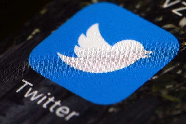 Telugu-Twitter-Fraud-one-crore