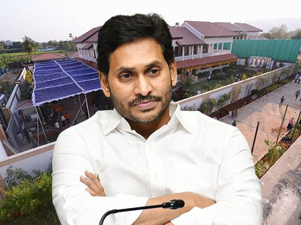 Jagan To Lose Sthanabalam If Shifted To Vizag?