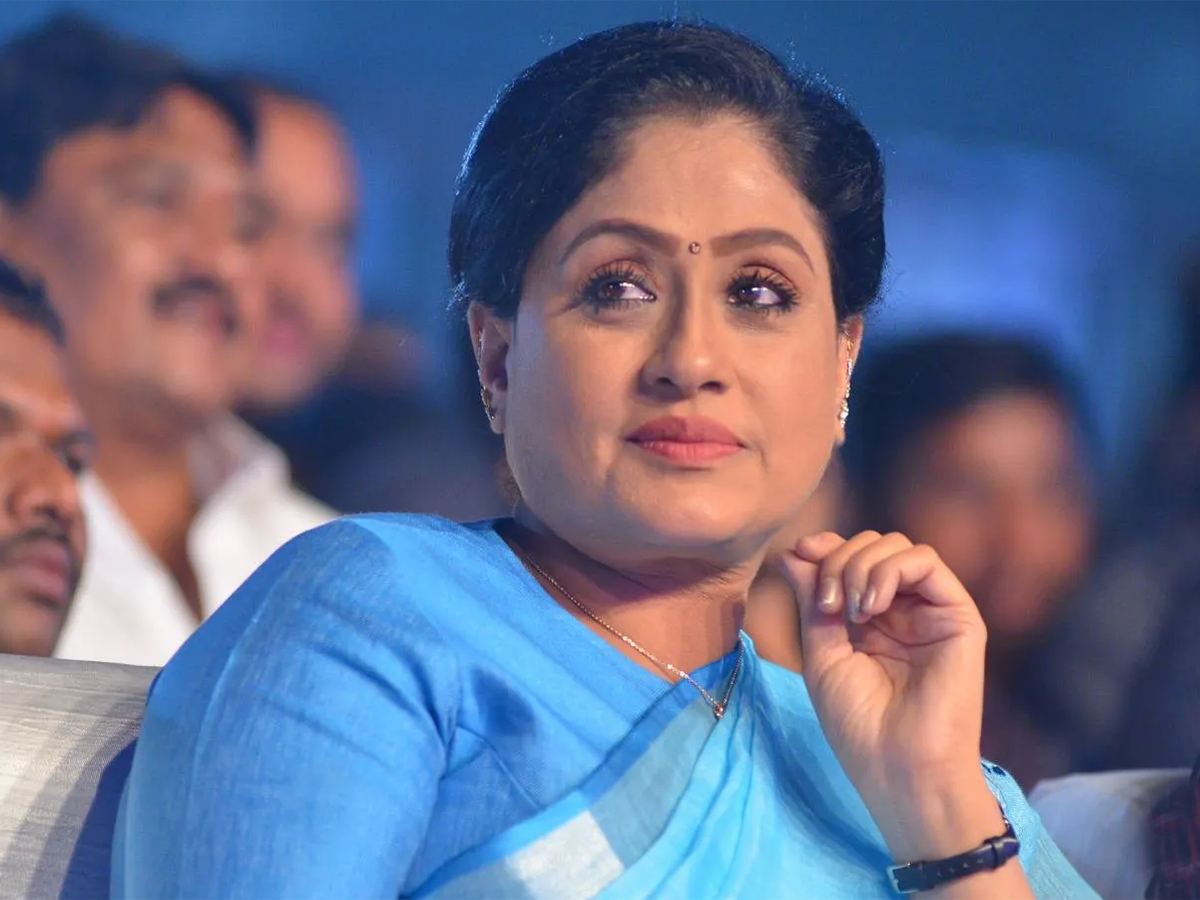 Actress VijayaShanti