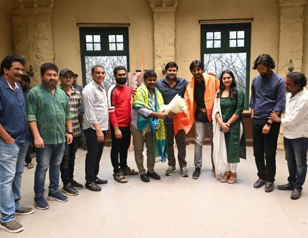 Chiranjeevi Congratulates Balagam Team